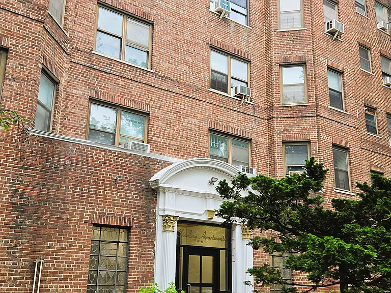 6141 Saunders St #B25 — Photo 22