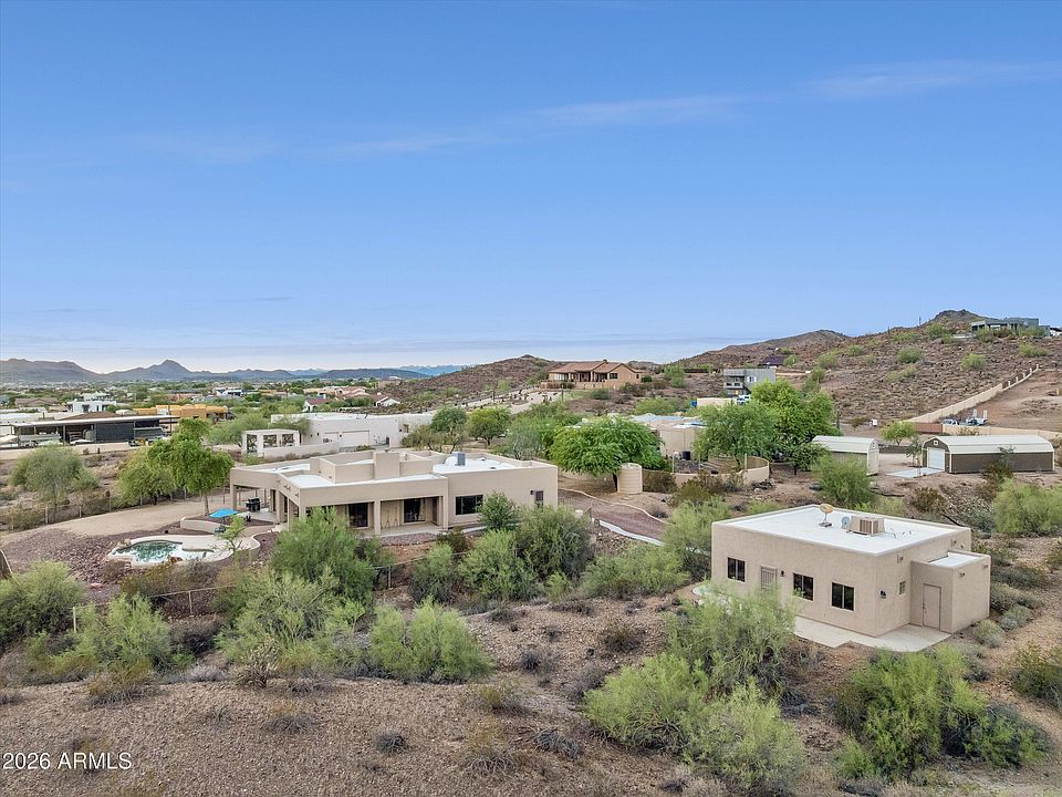 1st image of 205 W QUARTZ ROCK Road
