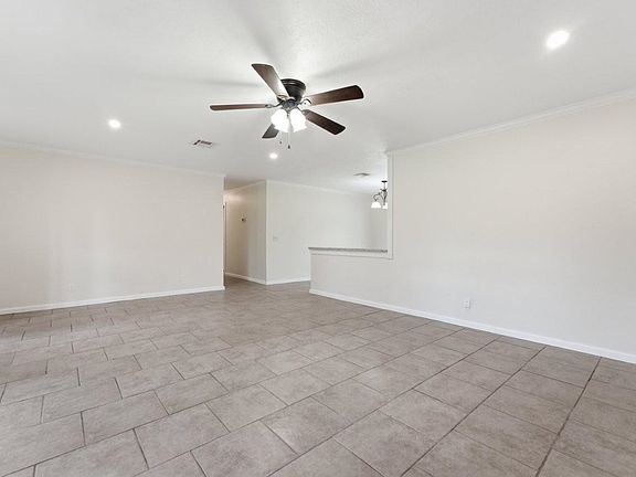 4th image of 2060 Quailridge Dr