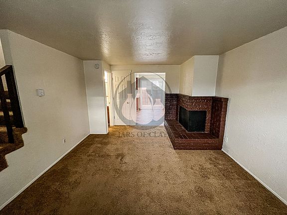 5th image of 3071 D St NE #3077