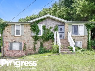 4131 Farmview Dr, Nashville, TN 37218