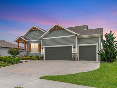 128 SE Briar Valley Ln, Blue Springs, MO, 64064