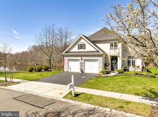 343 Blanketflower Ln, West Windsor, NJ 08550