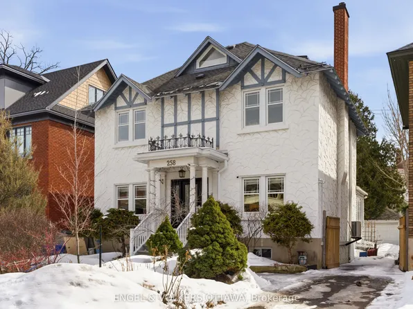 258 Powell Ave, Ottawa, ON K1S 2A5