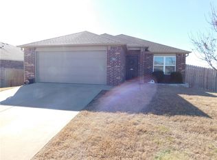 7931 Bridgegate Ave, Springdale, AR 72762