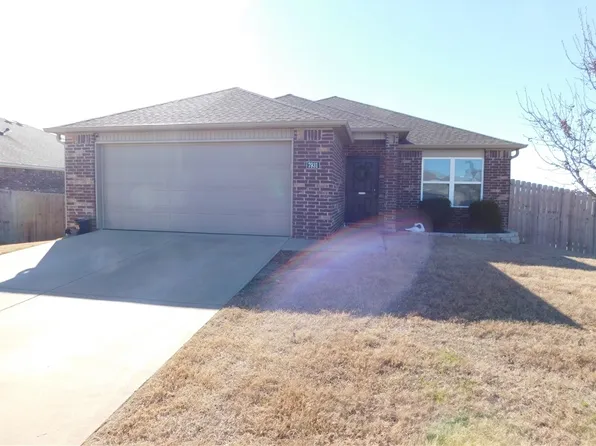 7931 Bridgegate Ave, Springdale, AR 72762