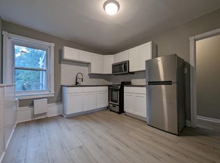 250 S 44th St FLOOR 3, Philadelphia, PA 19104