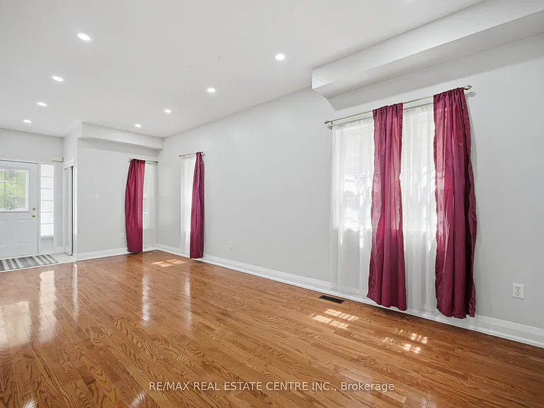 3857 Brinwood Gate #UPPER LEVEL — Photo 9