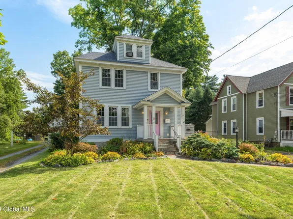 36 Elsmere Avenue, Delmar, NY 12054