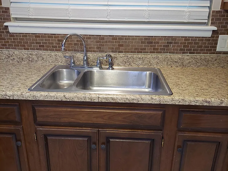 7515 S 68th East Pl — Photo 8