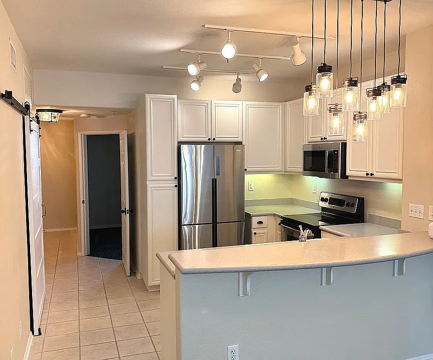 1st image of 350 K St Unit 509
