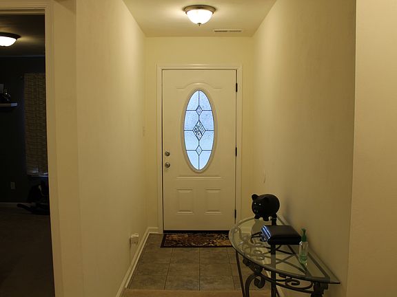 2nd image of 1809 Gershwin Dr