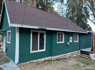 29228 Hook Creek Rd, Cedar Glen, CA 92321