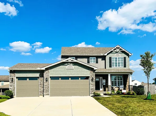 The Bayview Deluxe Plan, Maple View Elk Creek