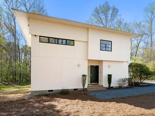 2111 Stuart Dr, Durham, NC 27707