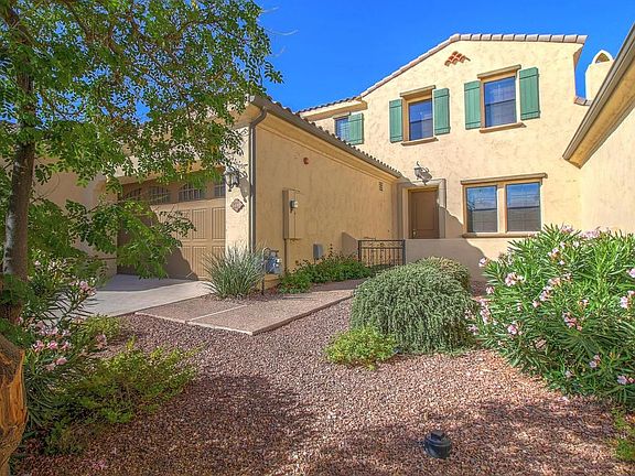 3rd image of 3488 N Boulder Ct