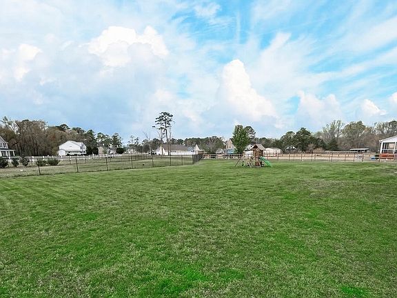 5th image of 836 Winestone Court