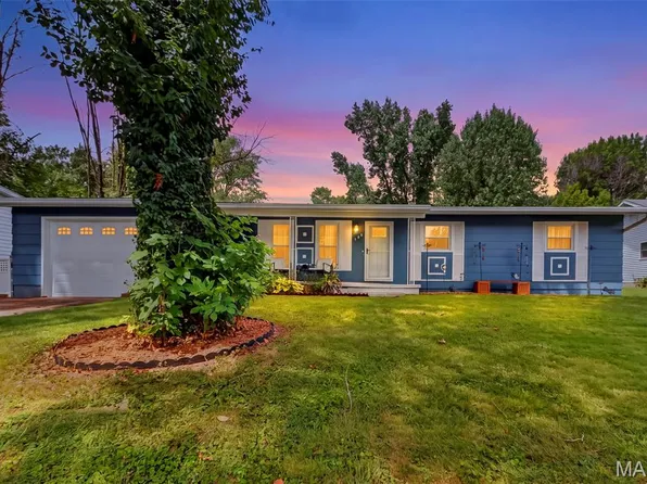 109 Dawn Dr, Washington, MO 63090