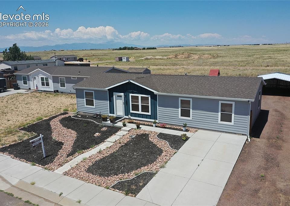 1st image of 23628 Redtail Dr