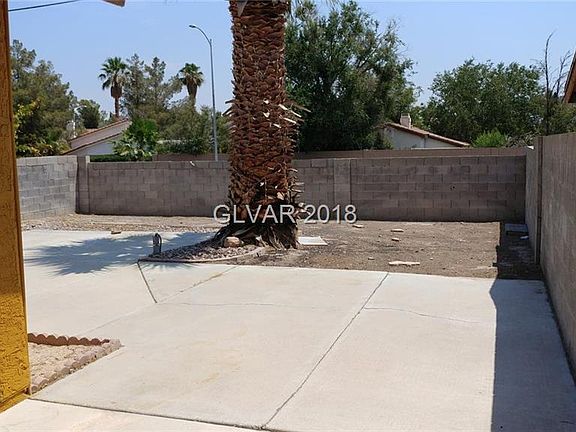 4th image of 3821 Summer Breeze Cir
