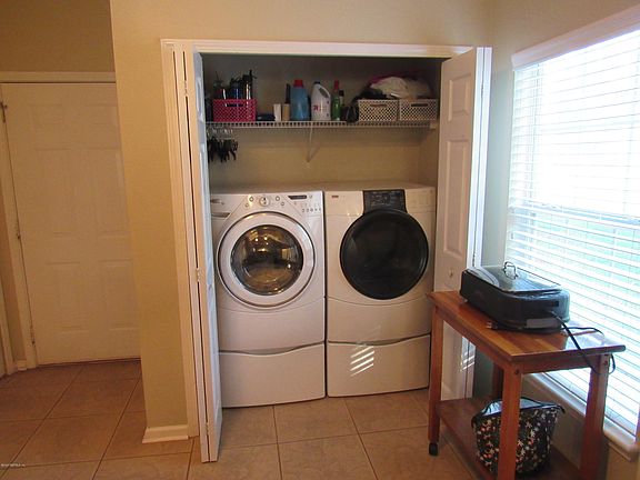 4th image of 353 Southern Branch Ln