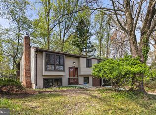 5951 Camelback Ln, Columbia, MD 21045