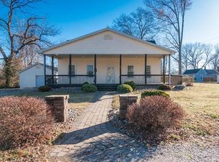 606 N Fillmore St, Edwardsville, IL 62025