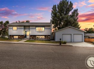 1106 W 12th St, Laurel, MT 59044