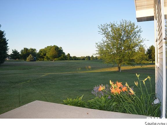 2nd image of 18 Wadsworth Dr