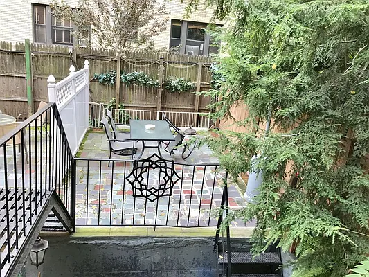 Rented by Sky Management | media 29