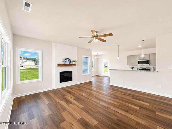 5th image of 159 Hummingbird Grove Lane