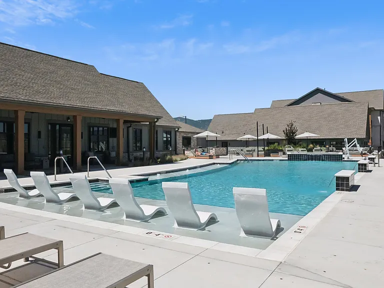 Alta25 Luxury Apartment Homes — Photo 8