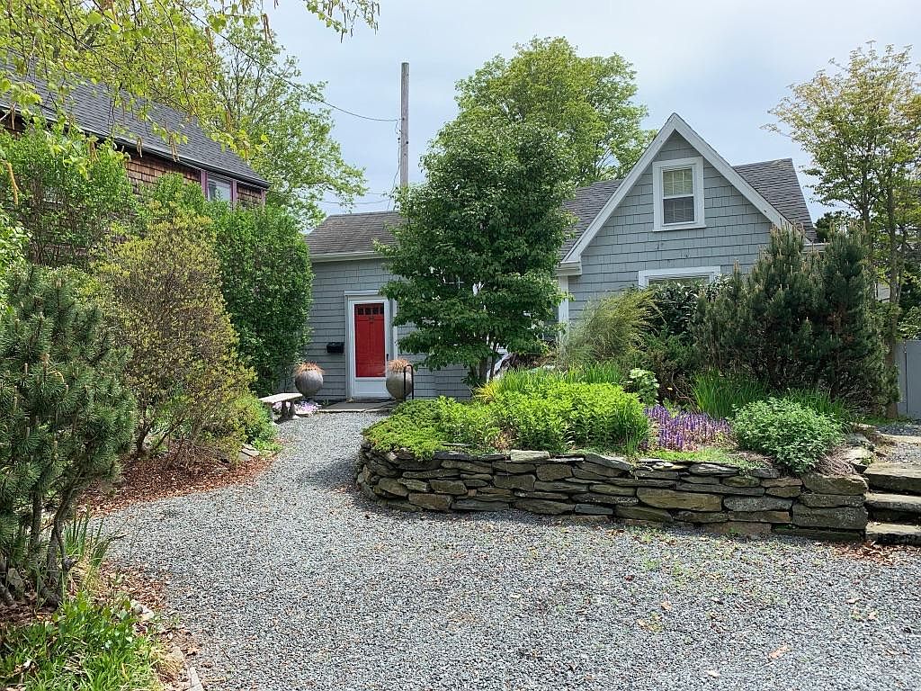 29 Poplar St, Newport, RI 02840 Zillow