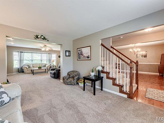 5th image of 128 Coppersmith Ct