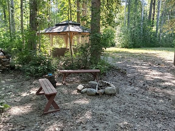 4th image of 13801 Brae Burn Road
