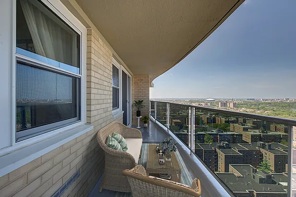 Sold by Benjamin Realty Since 1980 | media 34