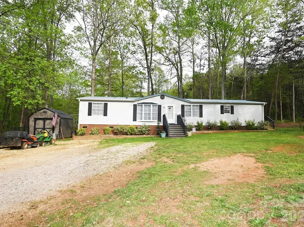 202 Coker Ct, York, SC 29745