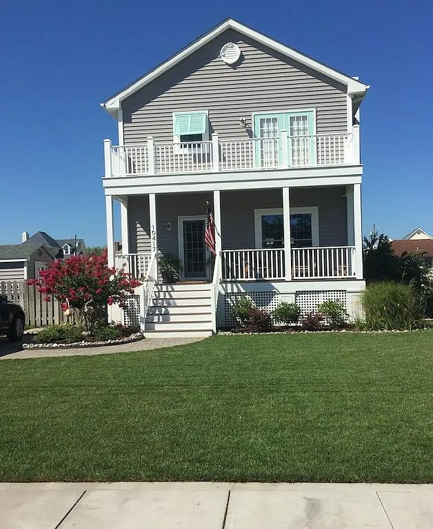 3 bed, 2.5 bath, 1500 sqft, $2,000 — Photo 1