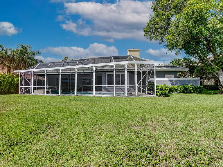 139 Brookhaven Ct — Photo 43