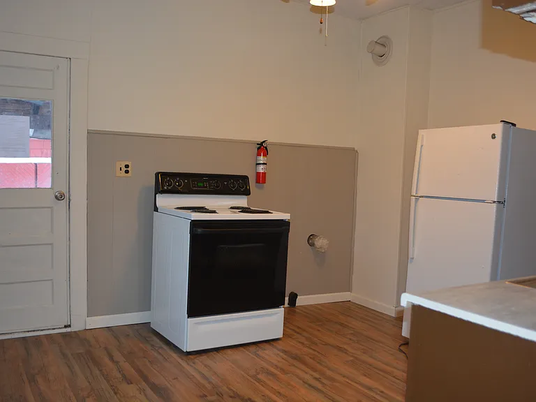 15 Brainard St — Photo 1
