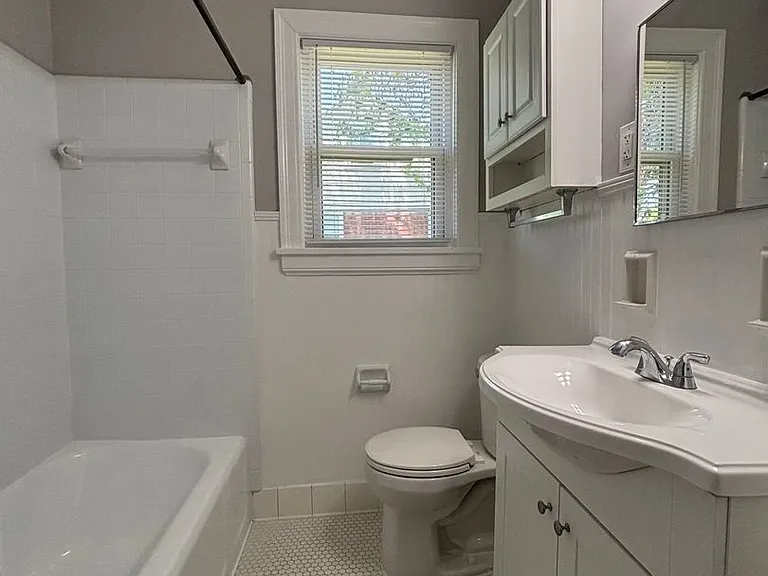 123 McGavock Pike — Photo 5