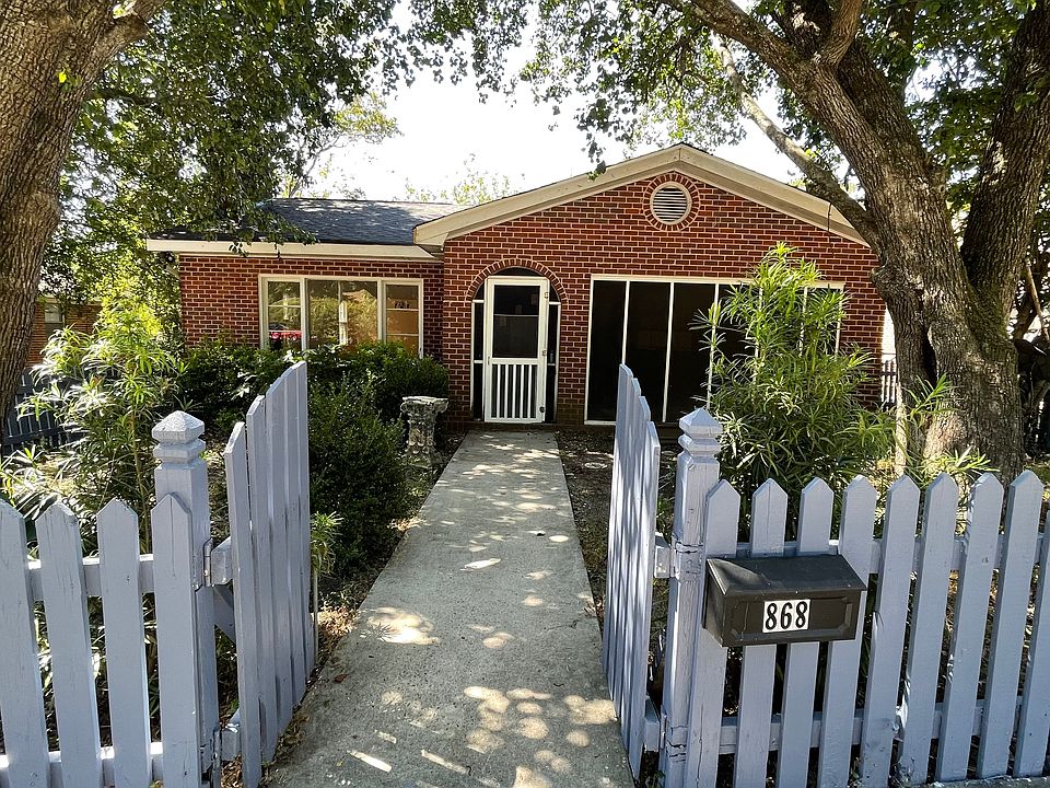 1st image of 868 Boulevard