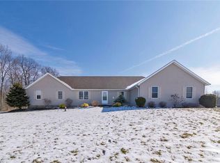 4559 Windfall Rd, Medina, OH 44256