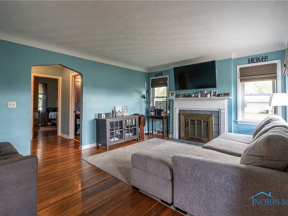 1606 Ayers Rd, Millbury, OH 43447 Zillow