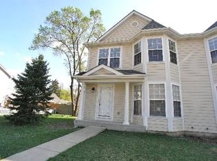 401 S Linden Ave, Westmont, IL