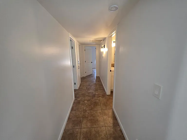 830 E Joan D Arc Ave — Photo 6