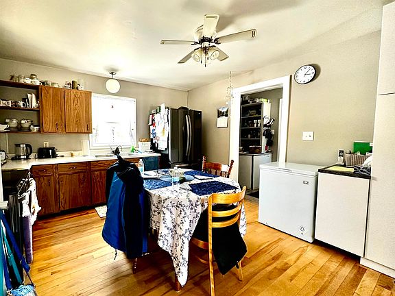 2nd image of 349 Cooks Mill Rd