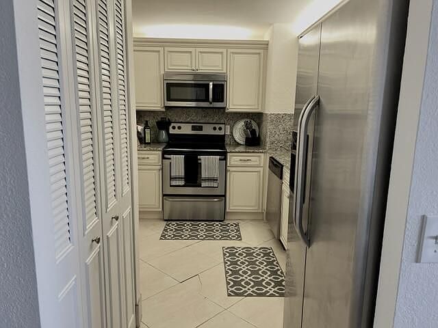 1st image of 5600 N Flagler Dr APT 803