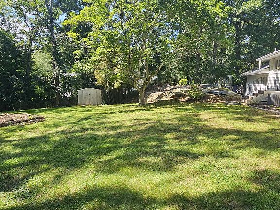 4th image of 162 Short Beach Road