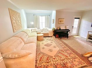 (Undisclosed Address), Falls Church, VA 22043
